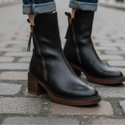 Vi™ Elegant Leather Boots